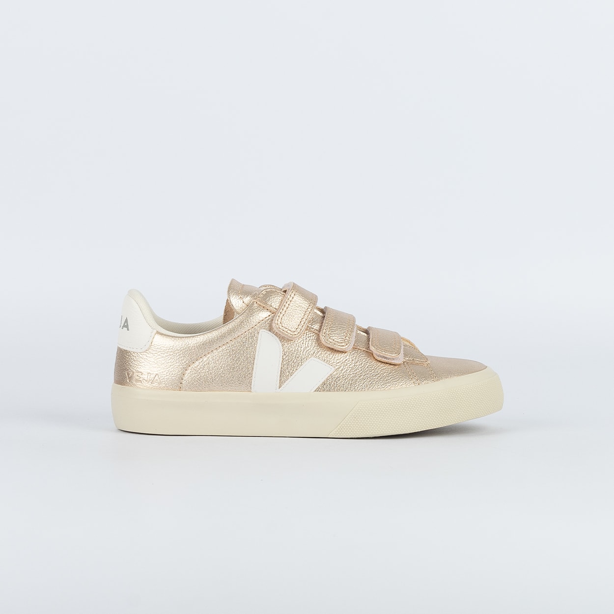 Tênis Veja Recife Logo Chromefree Leather Platine White RC0502418