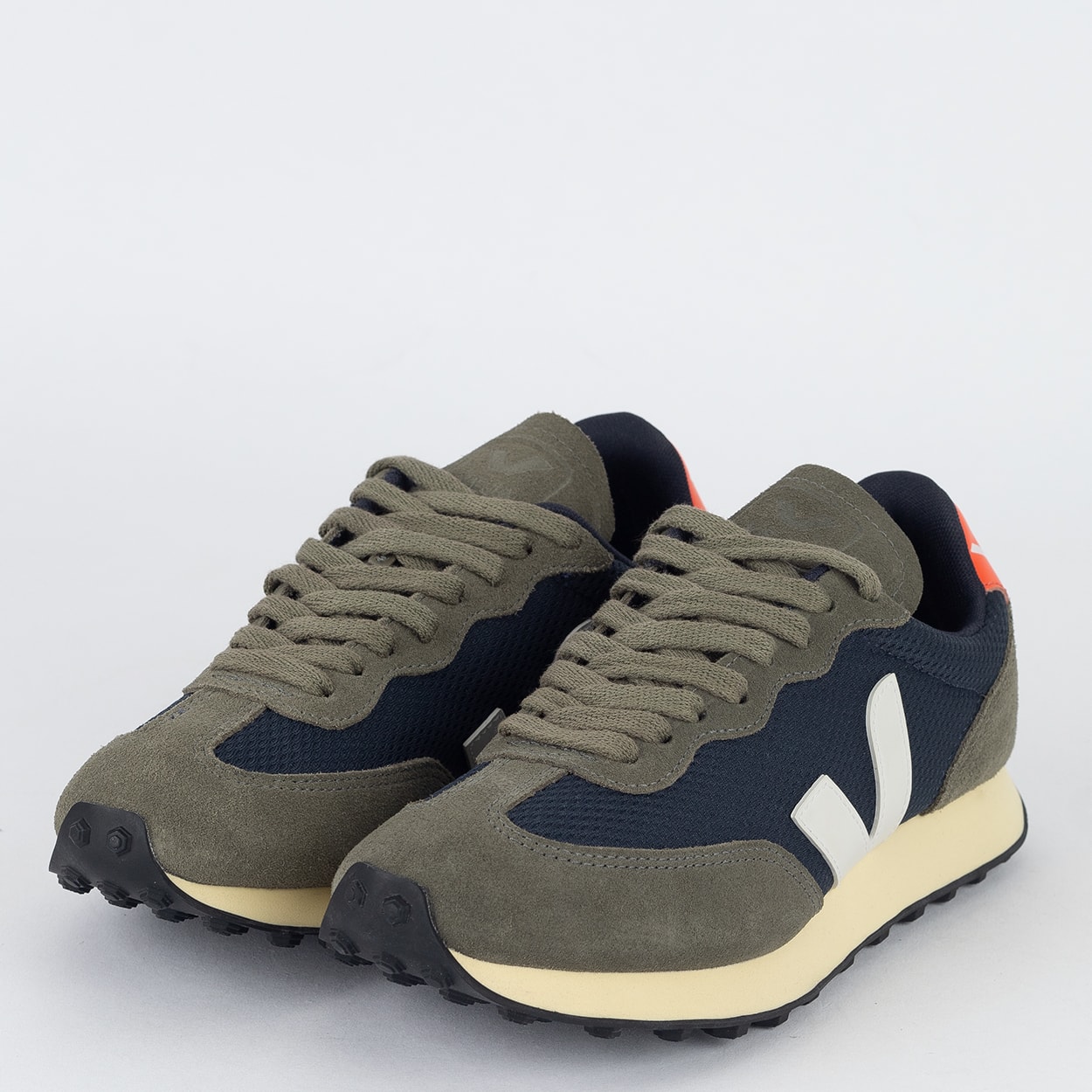 Tênis Veja Rio Branco Alveomesh Nautico White Orange Fluo