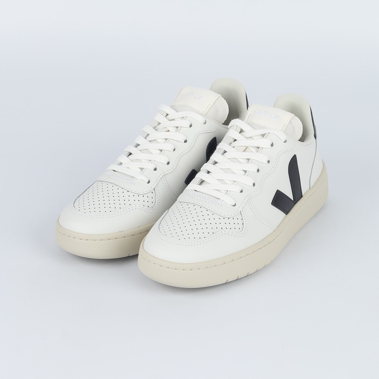 Tênis Veja V-10 Prime Leather Extra White Black VI0220738