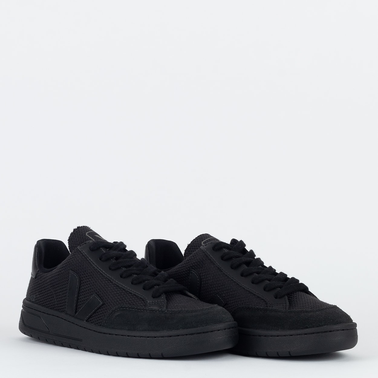 Tênis Veja V-12 B-Mesh Full Black XD1720599