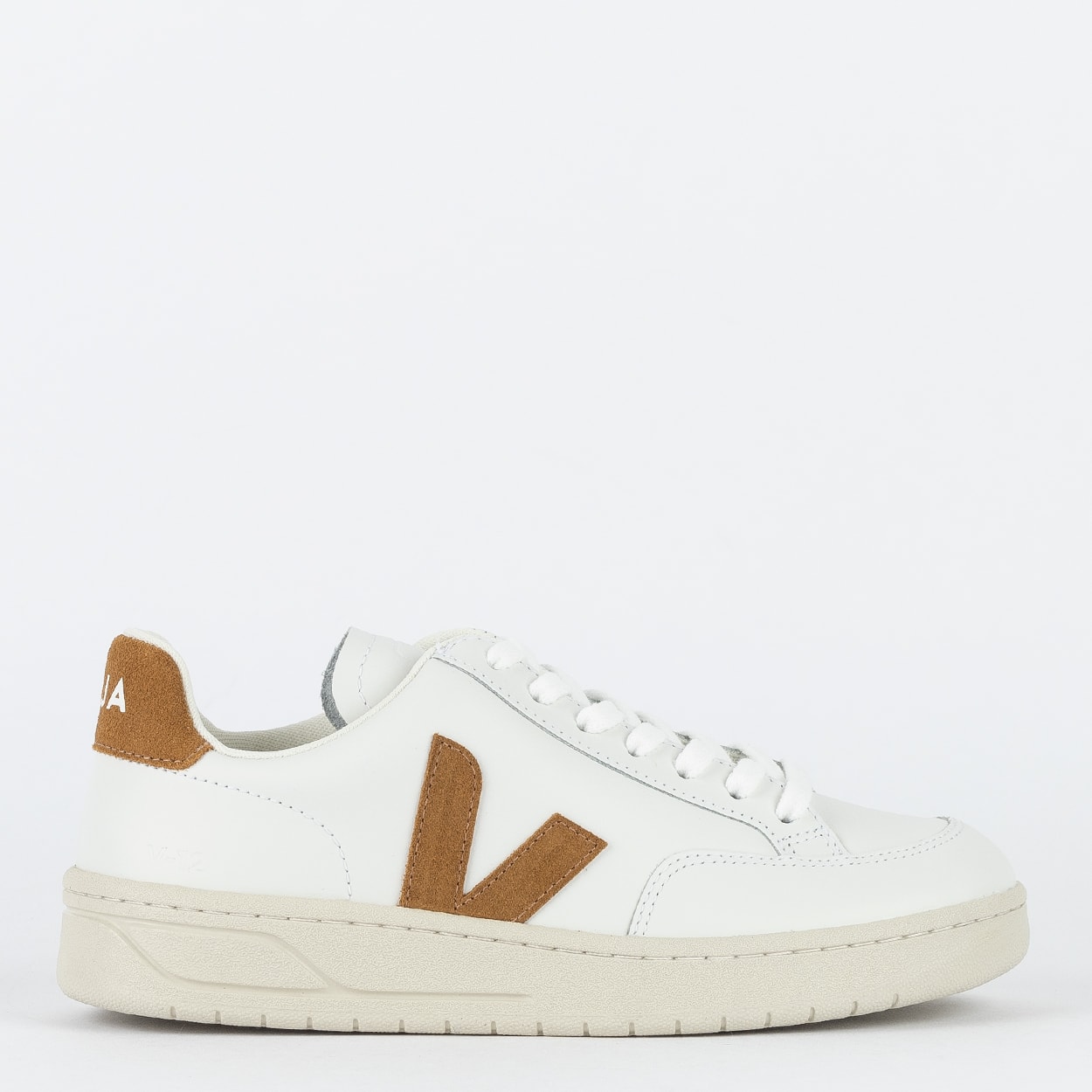 Tênis Veja V-12 Leather Extra White Cosmos XD0203678