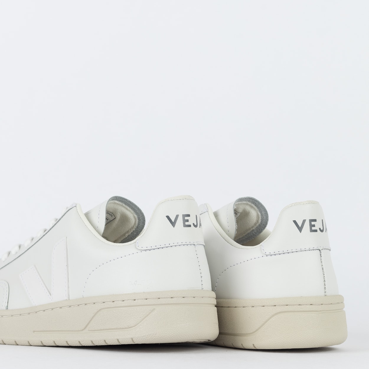 Tênis Veja V-12 Leather Extra White XD0202297