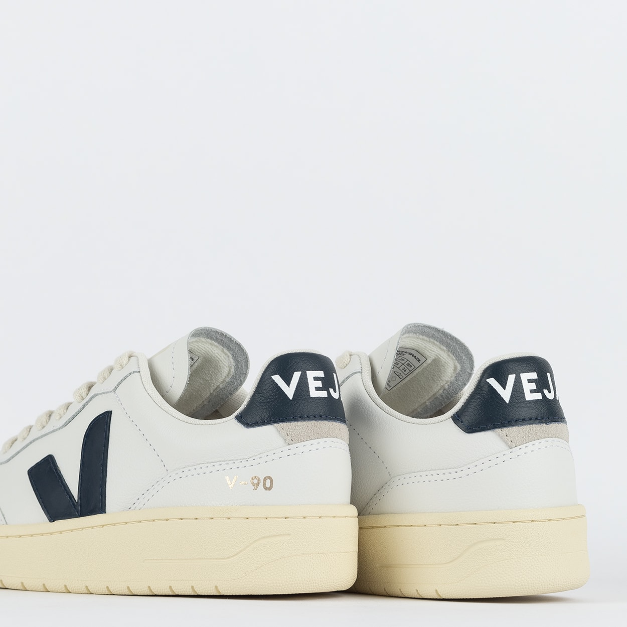 スニーカー VEJA FW24 V-90 (VD2003656 EXTRAWHITENAUTICO) Tênis Veja V-90 O.T Leather Extra White Nautico VD2003656