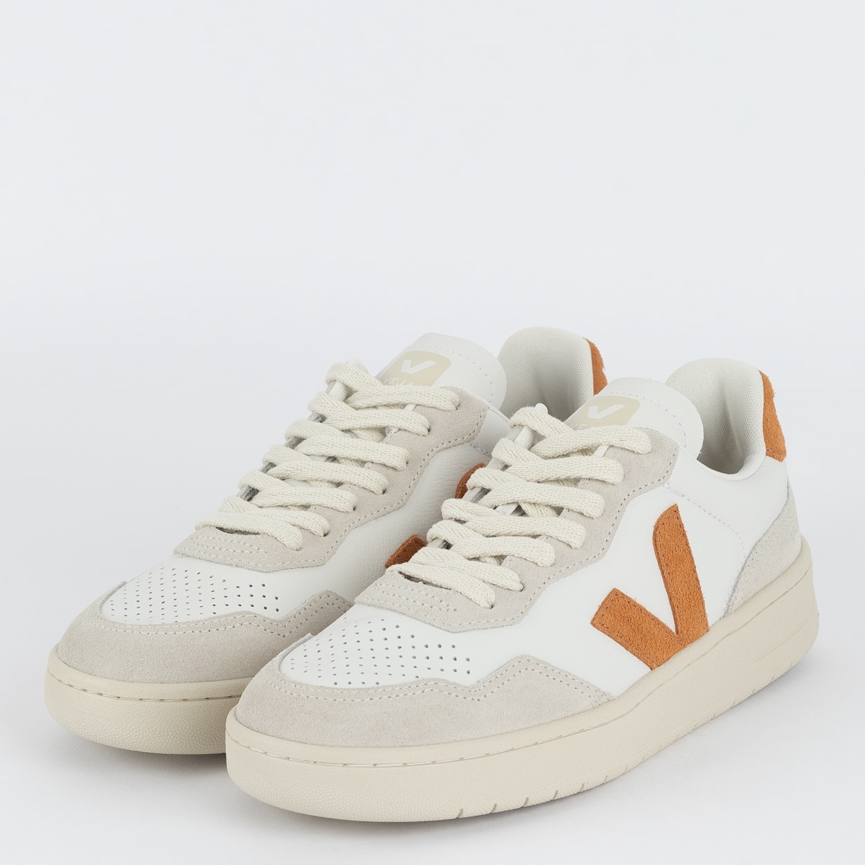Tênis Veja V-90 O.T Leather Extra White Umber VD2003389