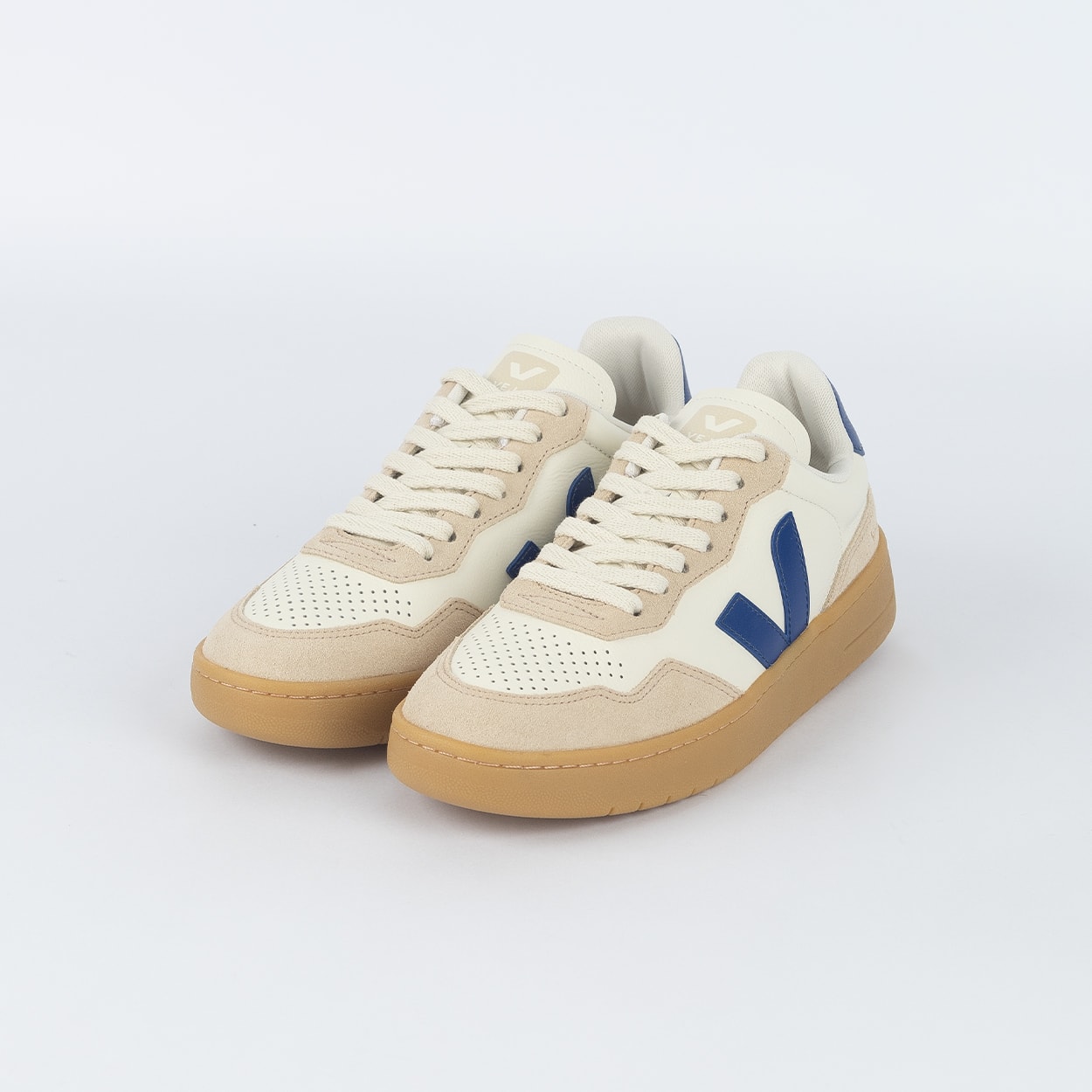 Tênis Veja V-90 O.T. Leather Pure Atlantique Almond Natural VD2021367