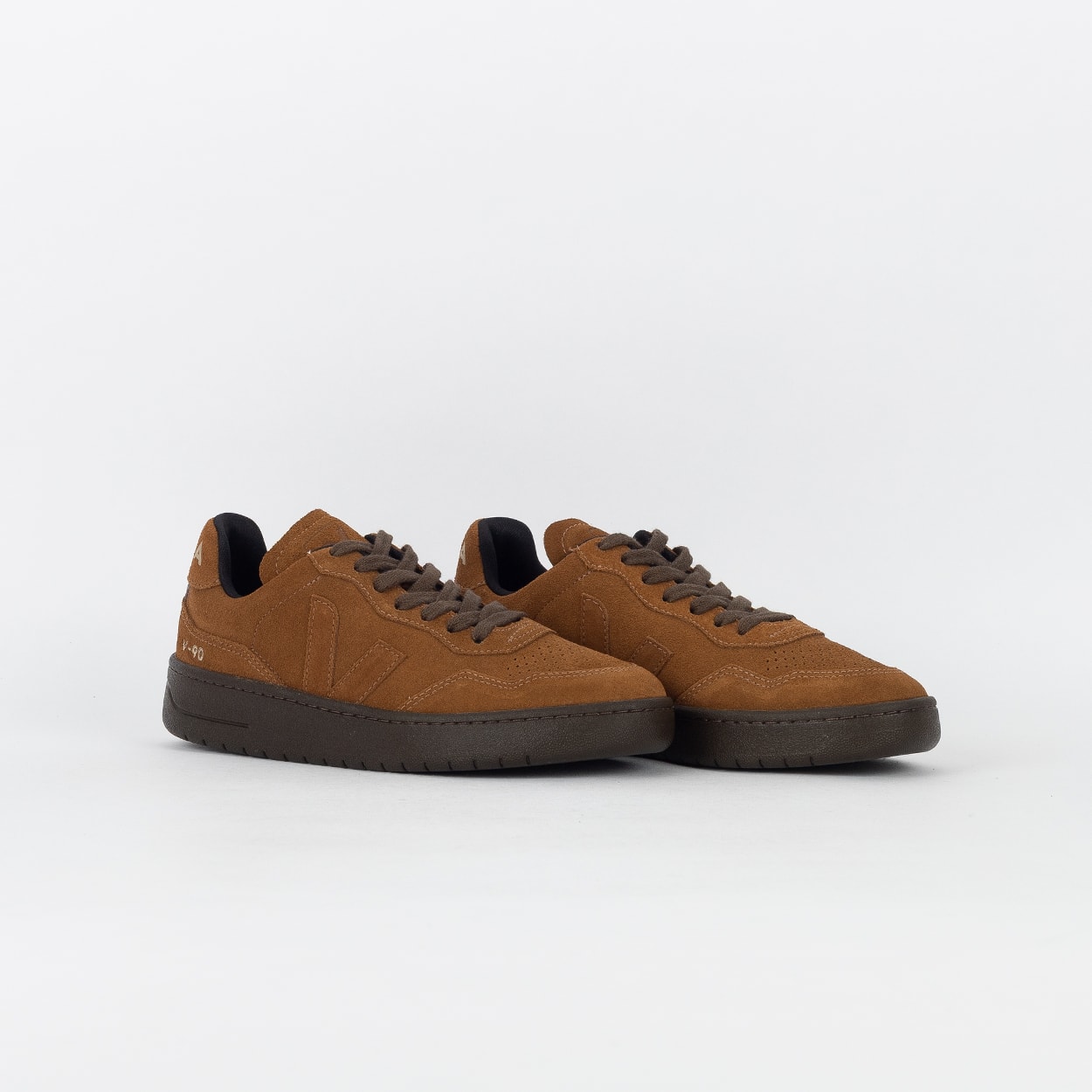 Tênis Veja V-90 Suede Full Cognac Eagle VD0320929
