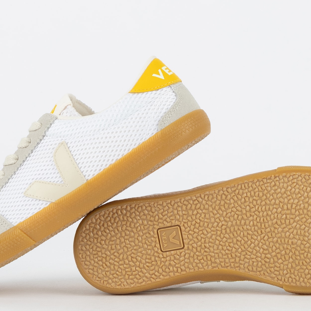 Tênis Veja Volley Aircell Lunar Pierre Sunshine VO2203865