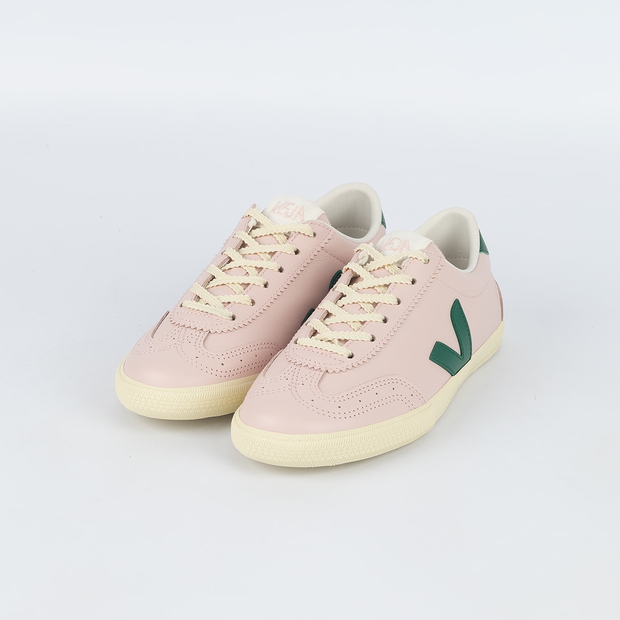 Tênis Veja Volley O.T. Leather Petale Golf Calcaire VO2021431