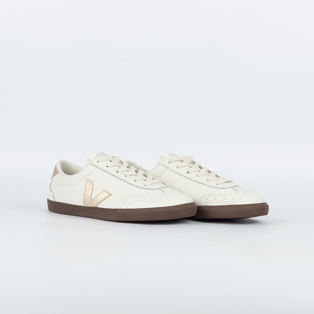 Tênis Veja Volley O.T. Leather White Platine Bark VO2021413