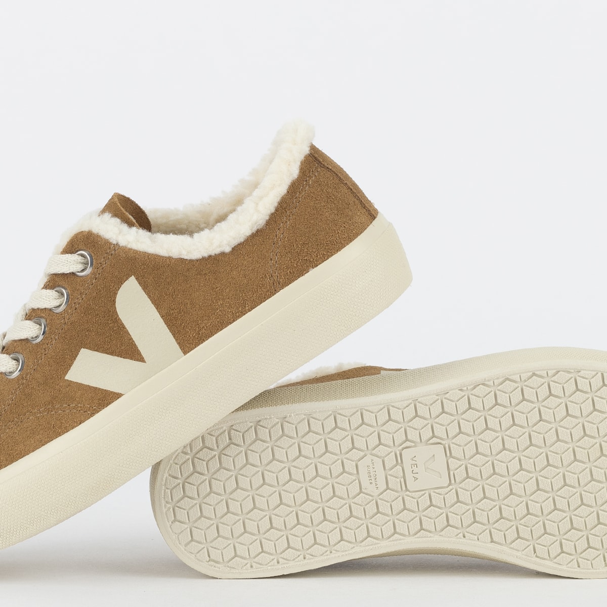 Brown Veja Wata Leather WATA II LOW FURED SUEDE TENT PIERRE