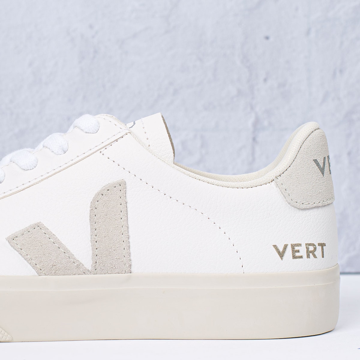 campo chromefree extra white natural suede