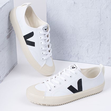 Tênis Vert Shoes Nova Canvas White Black NA011537