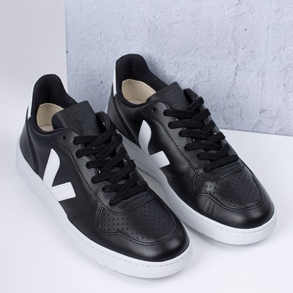 Tênis Vert Shoes V-10 Leather Black White White Sole VX022268