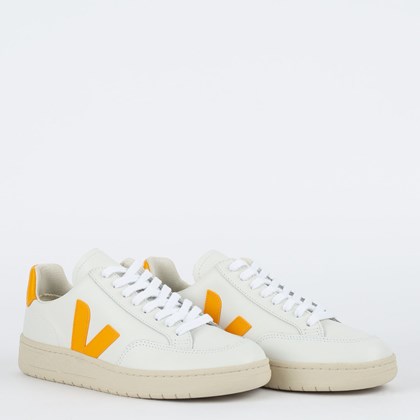 Tênis Vert Shoes V-12 Couro Extra White Ouro XD0202799