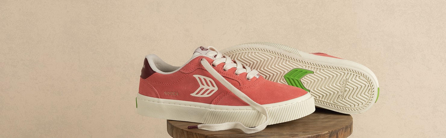 Tênis Cariuma Naioca Branco ou Estampado. Compre aqui.