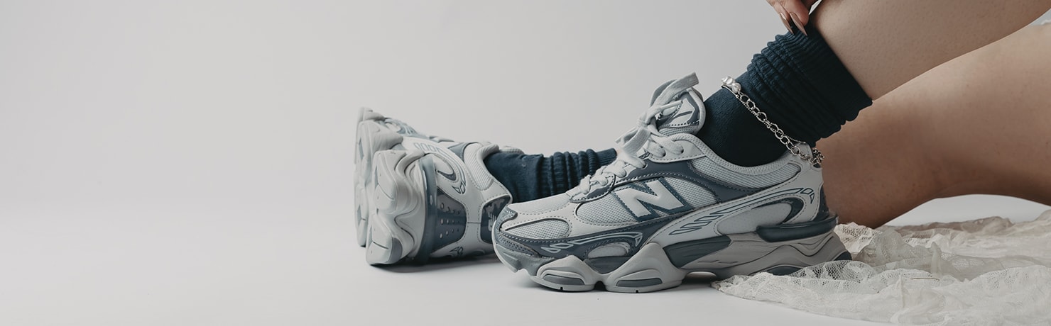 New Balance 9060R. Tênis com Estética Y2K e Retrofuturismo.